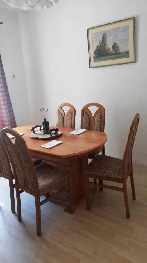 Gostel Koprivnik Pri Kocevju, Kocevski Rog Bagian luar foto