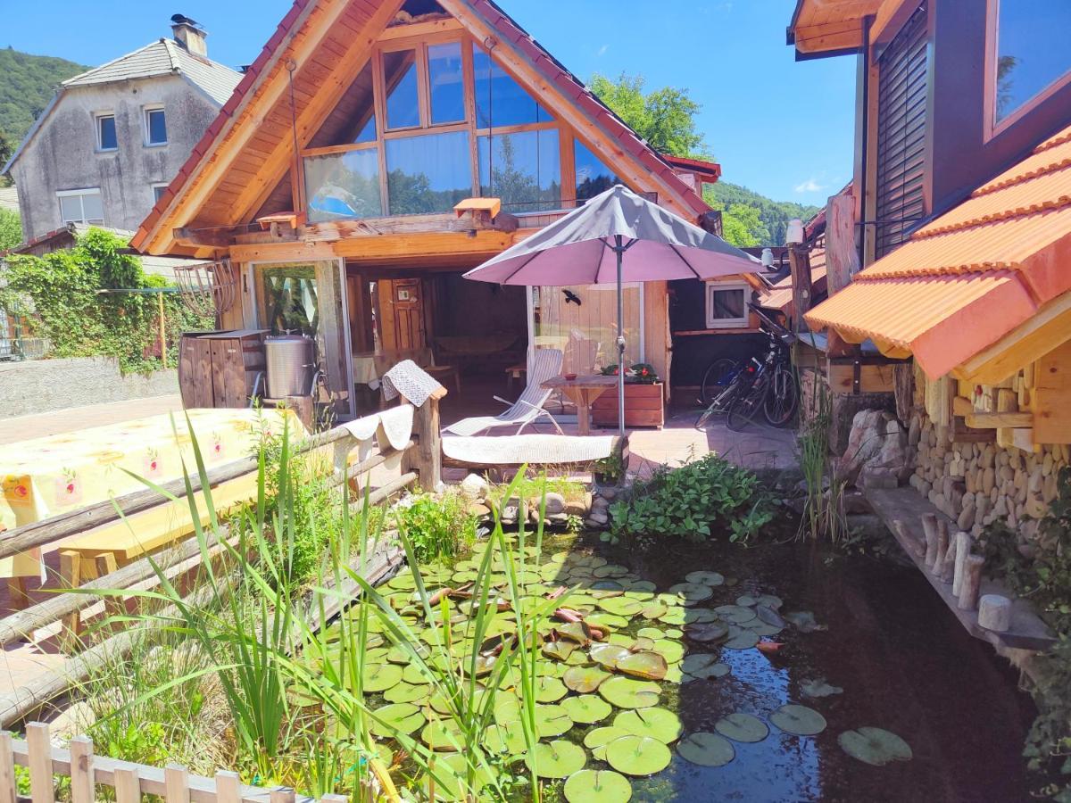 Gostel Koprivnik Pri Kocevju, Kocevski Rog Bagian luar foto