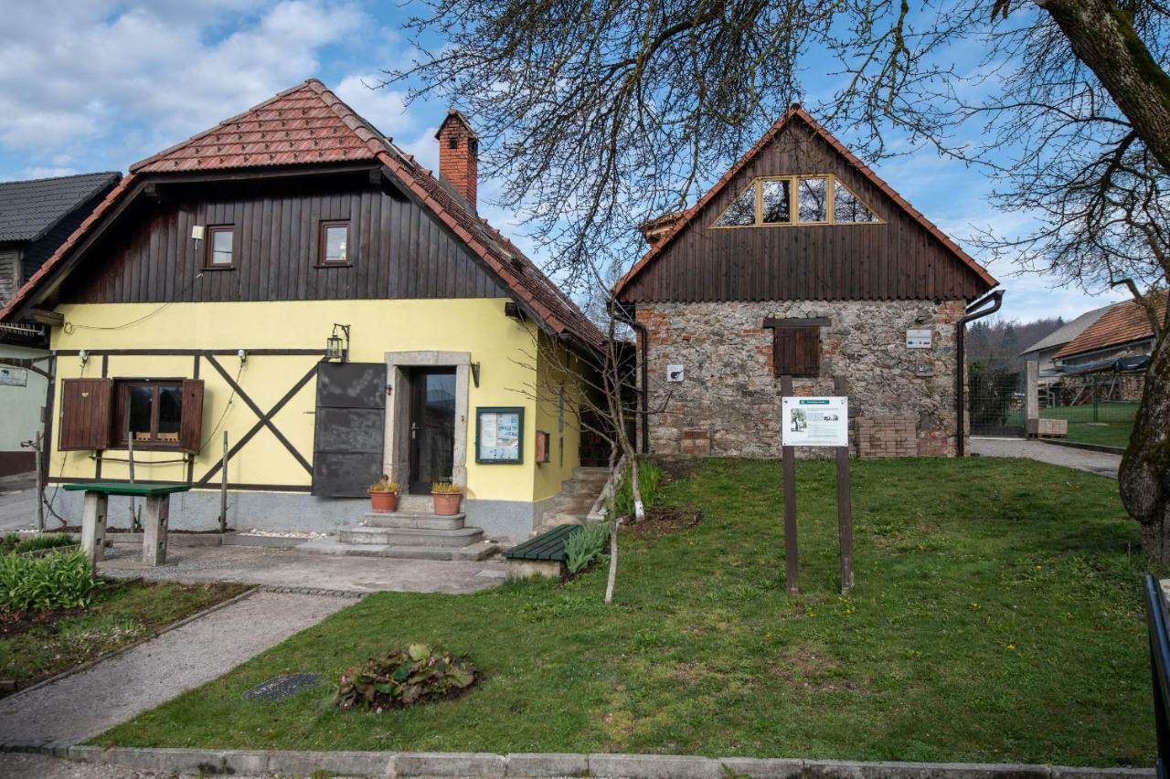 Gostel Koprivnik Pri Kocevju, Kocevski Rog Bagian luar foto